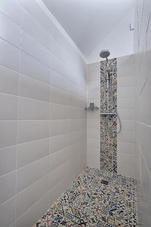 Bed and Breakfast La Parenthese Epicurienne Бове Экстерьер фото